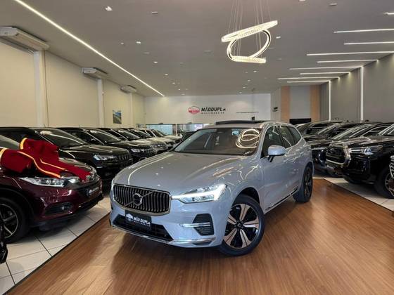 VOLVO XC60 2.0 T8 RECHARGE PLUS AWD GEARTRONIC VOLVO XC60 2.0 T8 RECHARGE PLUS AWD GEARTRONIC